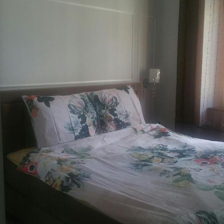 Astronomiczny Apartament , Mieszkanie 2 Pokojowe. Parking. Torun Bagian luar foto
