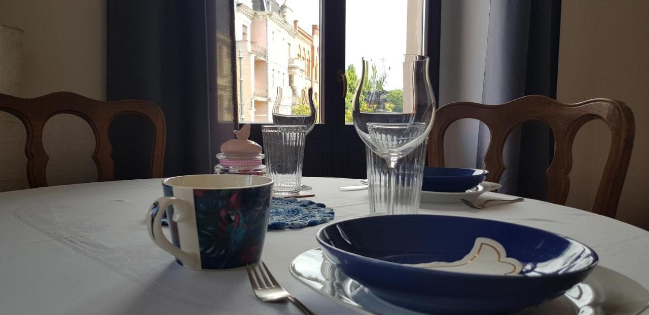 Astronomiczny Apartament , Mieszkanie 2 Pokojowe. Parking. Torun Bagian luar foto