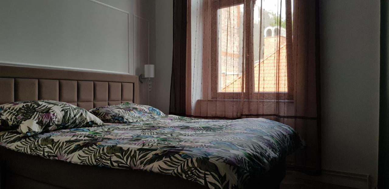 Astronomiczny Apartament , Mieszkanie 2 Pokojowe. Parking. Torun Bagian luar foto