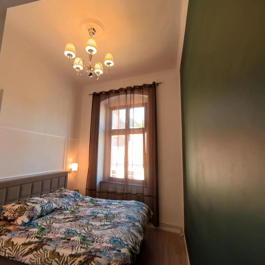 Astronomiczny Apartament , Mieszkanie 2 Pokojowe. Parking. Torun Bagian luar foto
